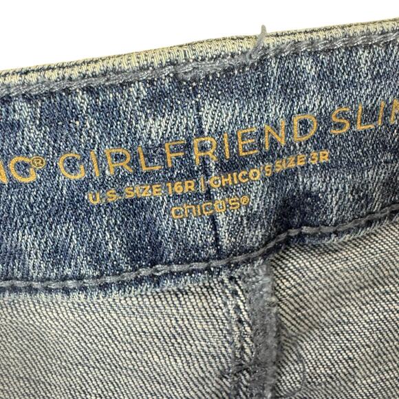 Chico's So Slimming Slim Leg Crop Embroidered Detail High Rise Jeans Size 16 - Picture 6 of 7